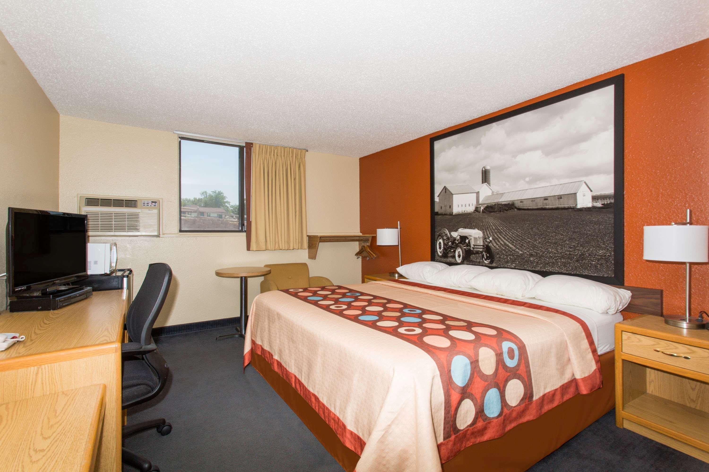 Super 8 By Wyndham Chadron Ne Hotell Exteriör bild